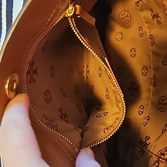 TORY BURCH Crossbody/ Shoulder PURSE with dust bag - Picture 10 of 15